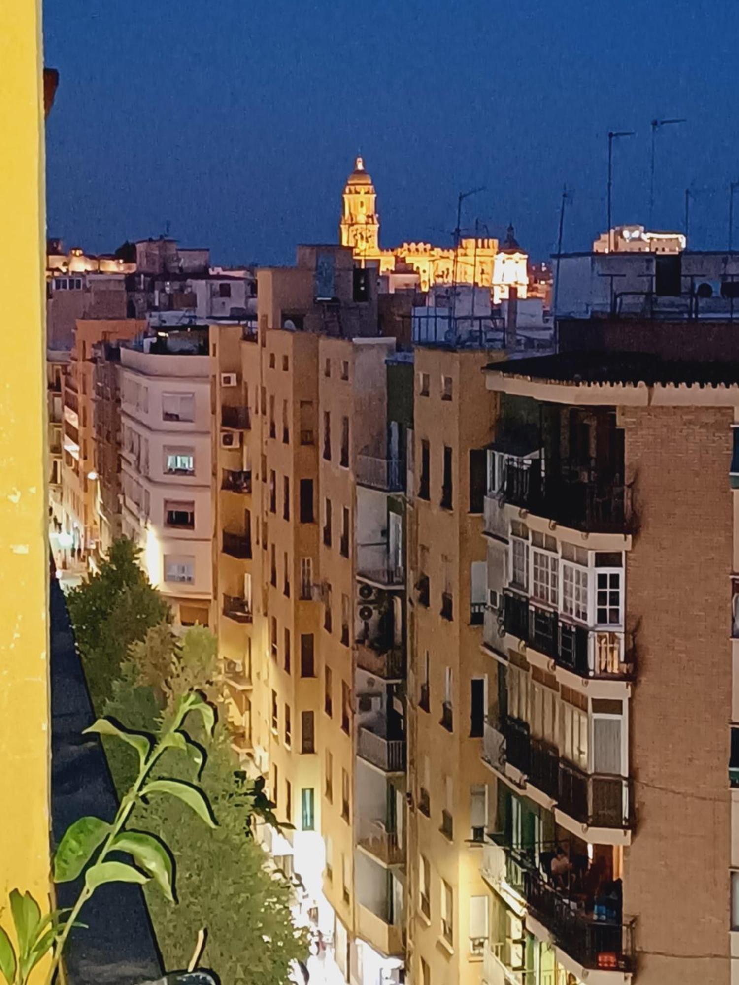 Apartament Sun And Chic Malaga Zewnętrze zdjęcie